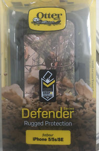 Camouflage iPhone 5 Otter Box Defender cases