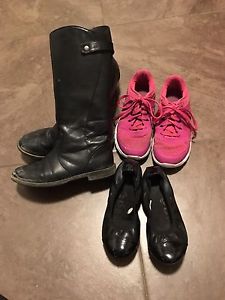 Girls shoe/boot lot - size 