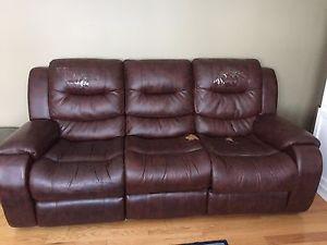 LEATHER RECLINER COUCH FOR [[[FREE]]]