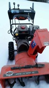 Like New - Ariens Deluxe 30 Electric Start Gas Snowblower