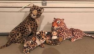 Lot of cheetah stuffies