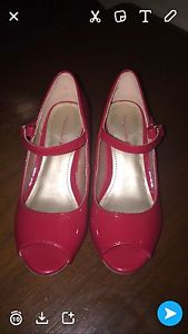 Wanted: American eagle girls shoes