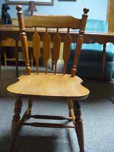 4 Roxton Chairs Optional(Matching Table 40 Round(52x40)or
