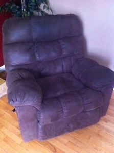 Beautiful Chocolate Brown Microfiber Recliner
