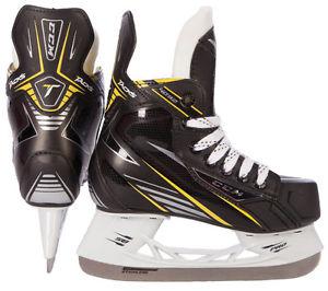 Brand New CCM Tacks Youth Size 12R