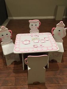 Custom wooden tea cup kids table and chairs