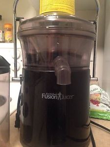 **Fusion Juicer - Used only 3 times