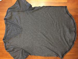 Lululemon t-shirt