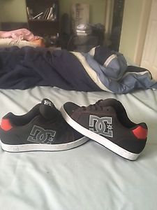 Mens Size 10 DC Shoes: Never Worn.