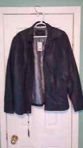 Men's leather jacket size large New