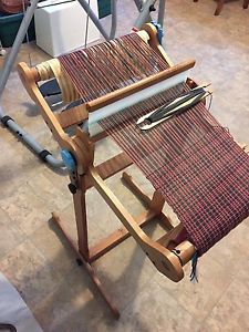 Portable loom