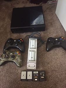 Xbox 360 console and accessories