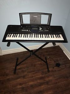 YAMAHA PSRE333