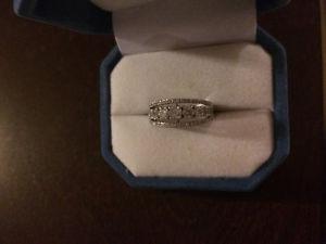1 carat diamond ring 14kt white gold