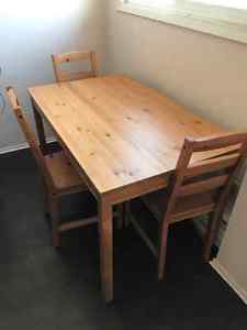 Dining Table & 3 Chairs