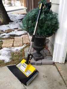 Electric Snow Shovel by NOMA; 100 foot electric cord