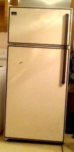 Free Fridge and Stove Pick-Up Only