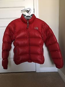 NORTH FACE NUPTSE DOWN JACKET WOMEN'S MEDIUM RED AUTHENTIC