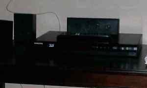 Samsung Blue ~ Ray Home theater system (W)
