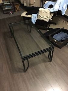 Selling coffee table, dining chairs