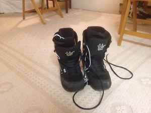 Snow board boots