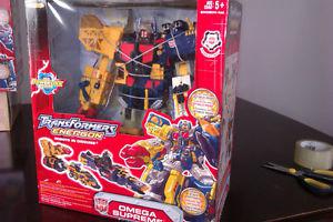 Transformers Energon Robots in Disguise-Omega Supreme *NEW*