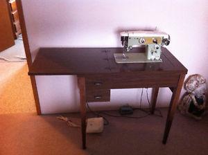 Zenith Sewing Machine & Hideaway Cabinet