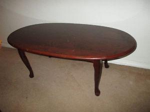 cherry wood coffee tabel,