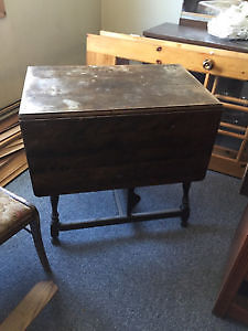 ANTIQUE DROP LEAF TABLE AND CHAIRS (3)