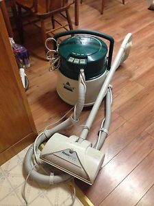 Bissell Powerbrush Plus Canister Carpet Cleaner