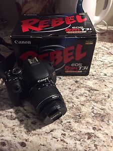 Canon rebel t3i kit