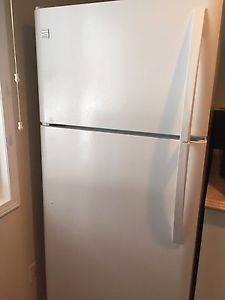 Excellent condition fridge