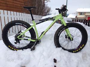 New  Rocky Mountain Blizzard -30 Fat Bike Size Large