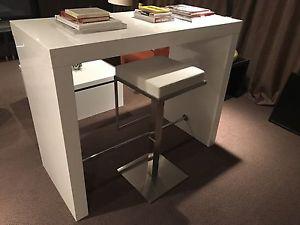 Revolve table desk bar height and stool