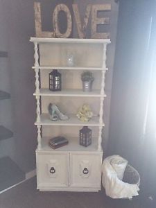 Shabby chic display cabinet