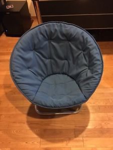 Small round chair