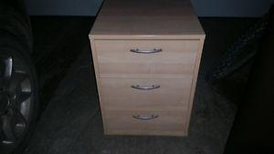 Three Drawer Cabinet w Wheels