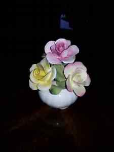 Vintage Porcelain Small Flower Basket