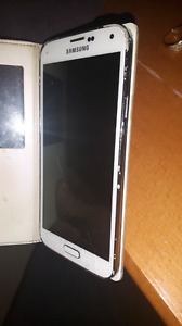 White Samsung s5 for sale