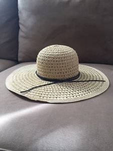 Women's Beach Hat