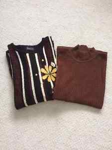 Womens Paired Sweaters-Europian Artwork-Colour brown and
