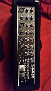 Yorkville 4ch 150w mixer with effects