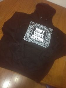2PAC "Don't Trust Anyone" SWEATER *NEED GONE ASAP
