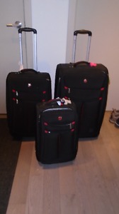 3 Piece Swiss Gear Luggage