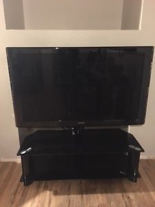 52" LCD P Samsung TV and stand