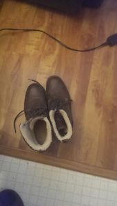 ALDO winter shoe... Mint condition