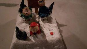 Alvin and the Chipmunks winter singing decor