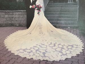 Fairytale wedding dress!