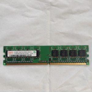 Hynix 512MB DDR2 PCU 667MHz 240-Pin