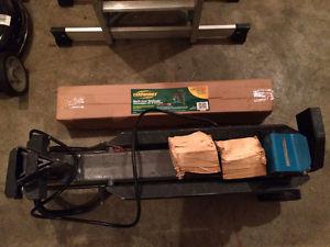 Log splitter and stand